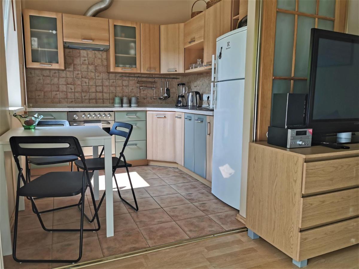 Flip-Flops Apartment Jurmala With Free Parking Экстерьер фото