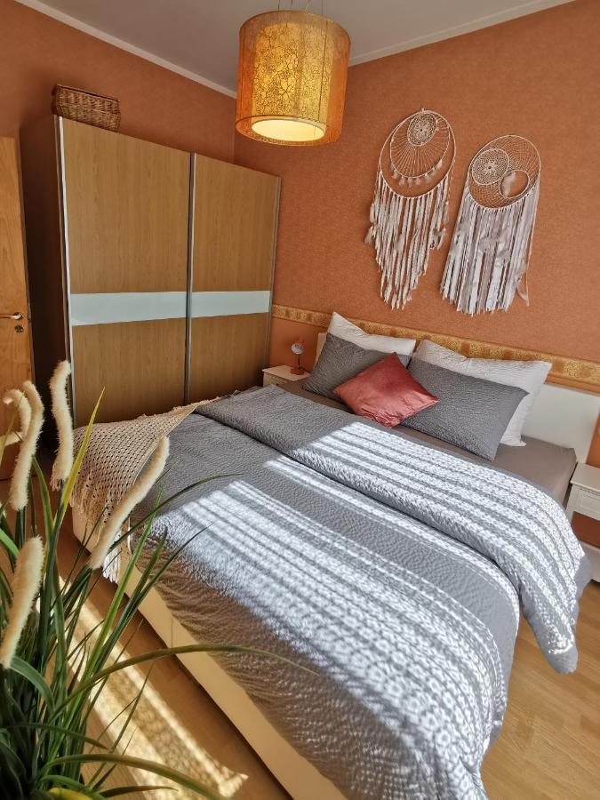 Flip-Flops Apartment Jurmala With Free Parking Экстерьер фото