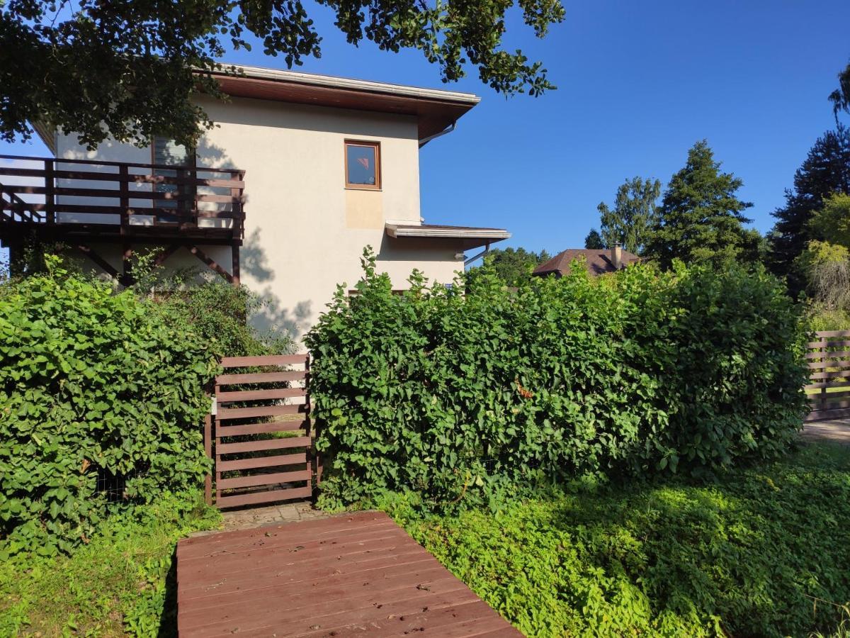Flip-Flops Apartment Jurmala With Free Parking Экстерьер фото