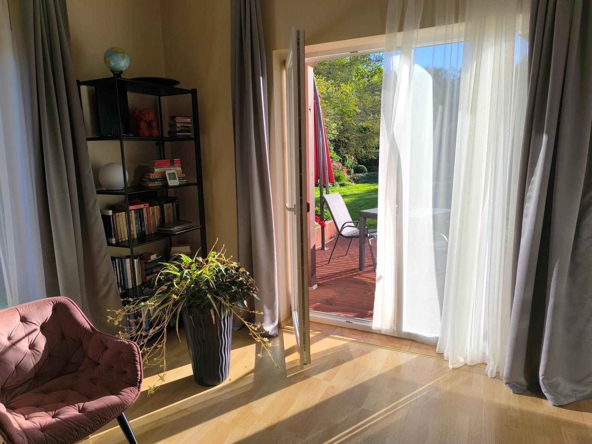Flip-Flops Apartment Jurmala With Free Parking Экстерьер фото